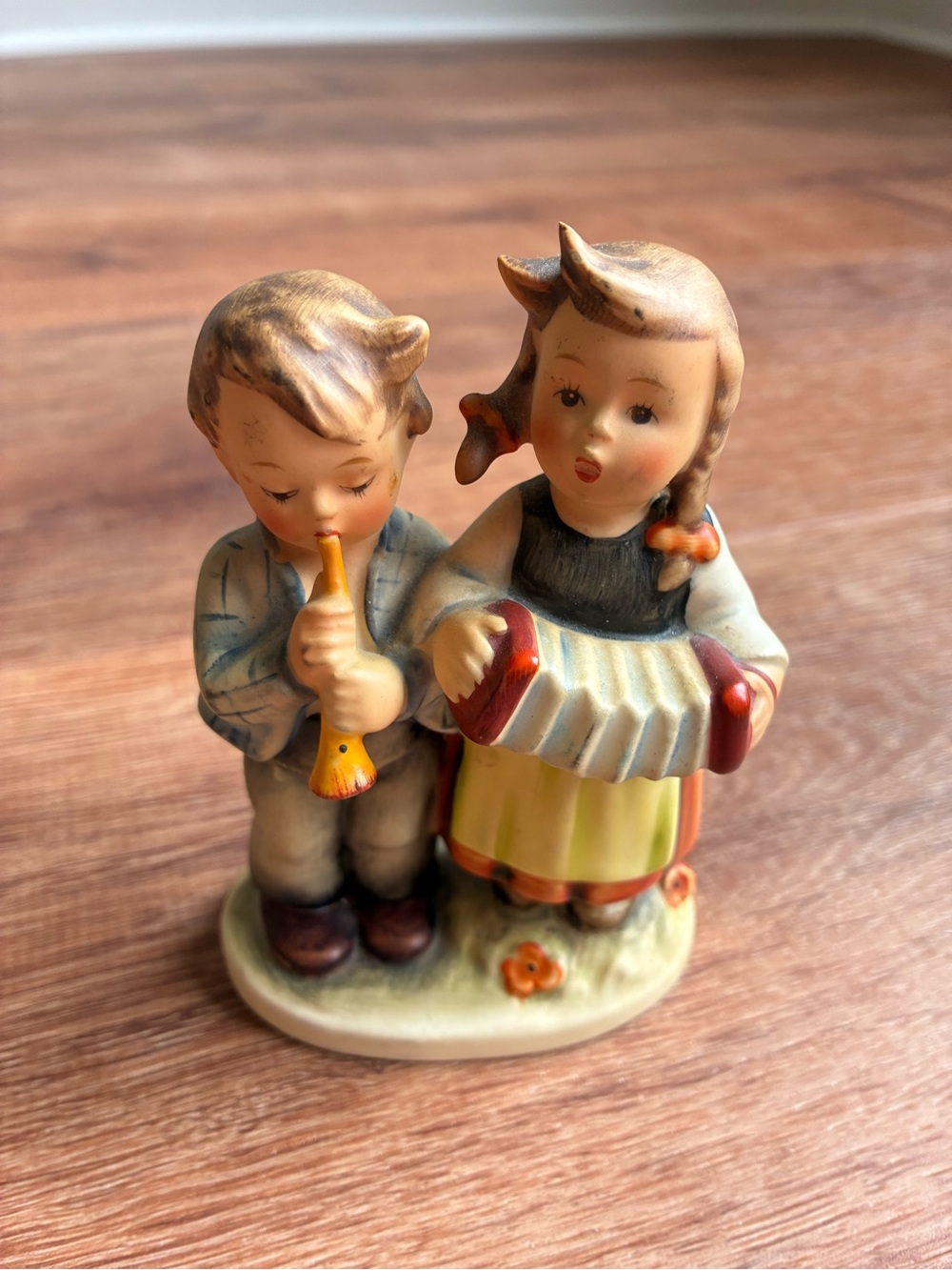 Goebel Hummel Boy And Girl Accordion “Birthday Serenade” Figurine W Germany Rare